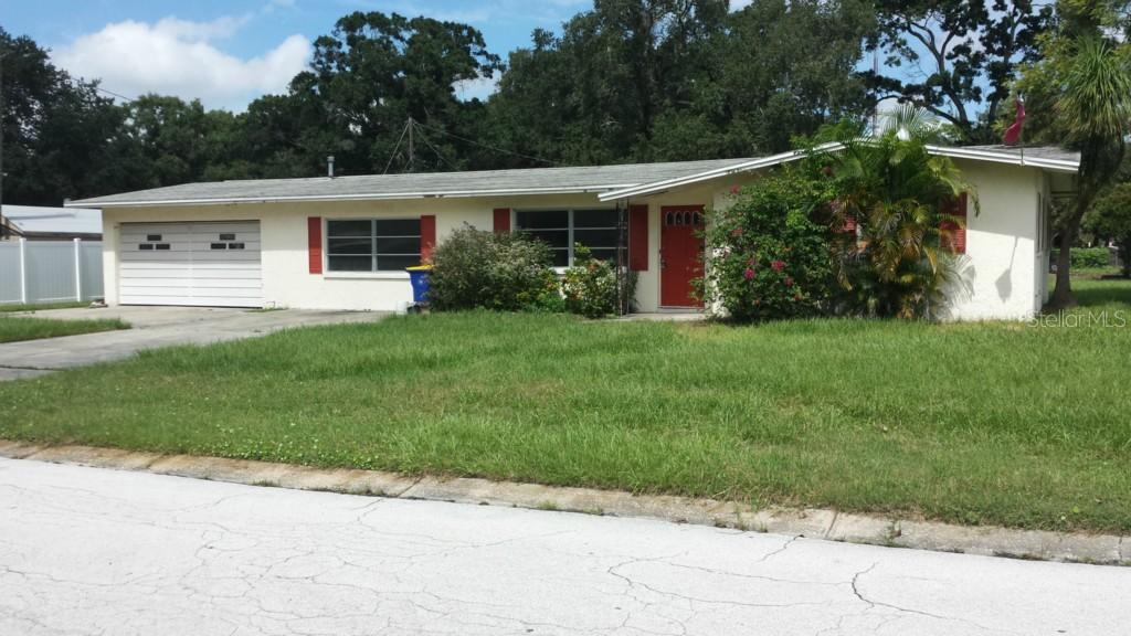 8911 79th Ave., Largo, FL 33777