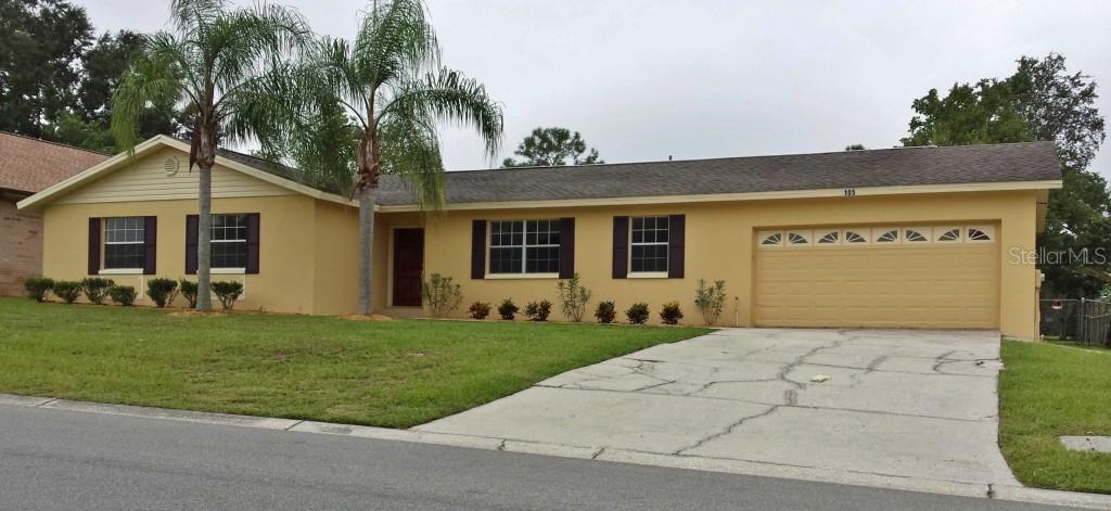 105 Barkfield St., Brandon, FL 33511