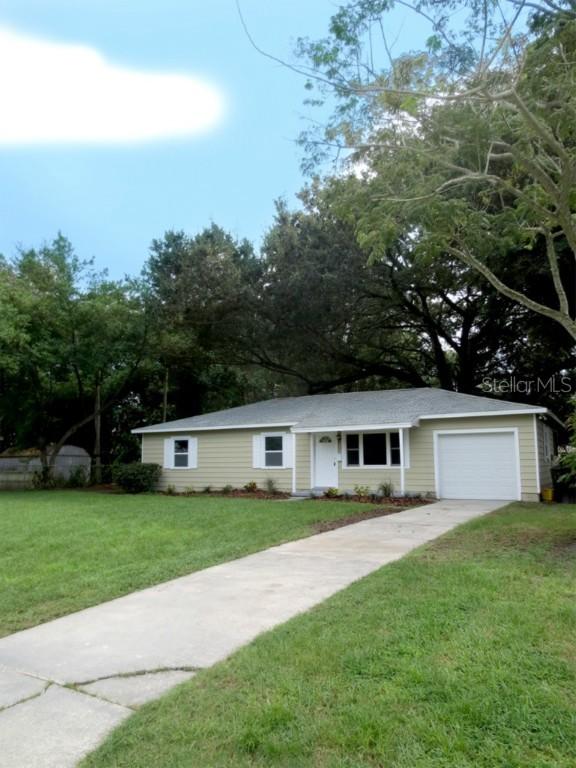 1277 Nicholson St., Clearwater, FL 33755