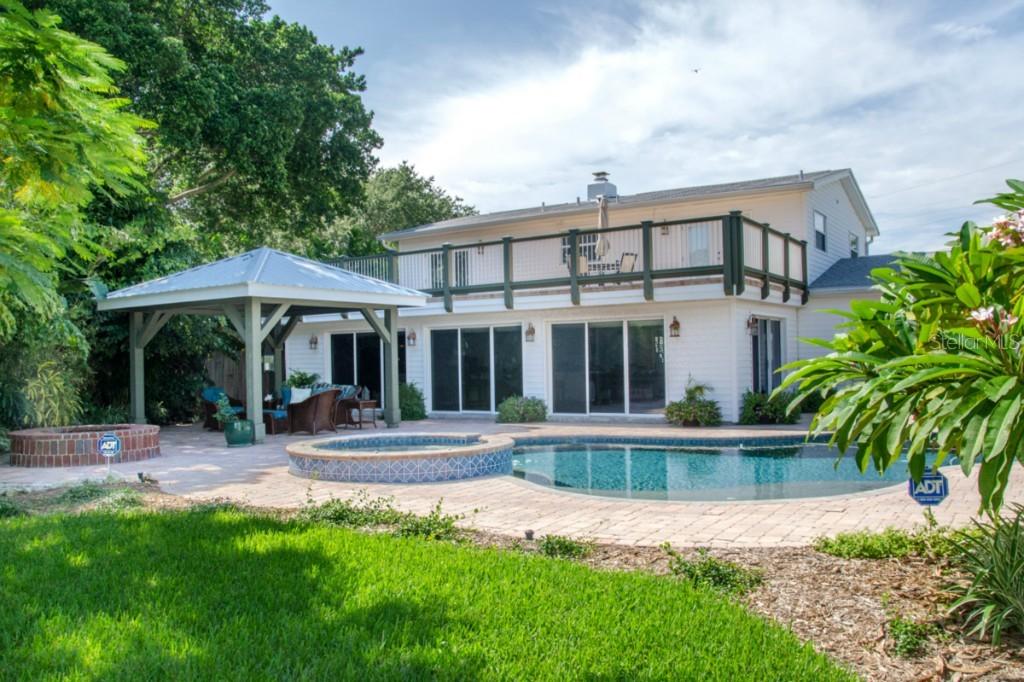 6830 Colony Dr., St Petersburg, FL 33705