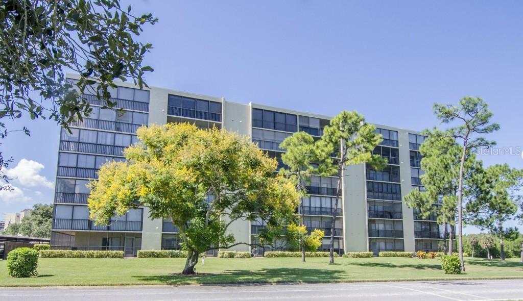 3400 Cove Cay Dr. #5G, Clearwater, FL 33760