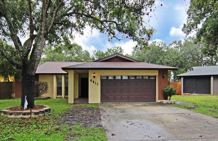 6811 Circle Creek Dr., Pinellas Park, FL 33781