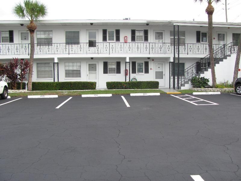 14531 Walsingham Rd. #203, Largo, FL 33774