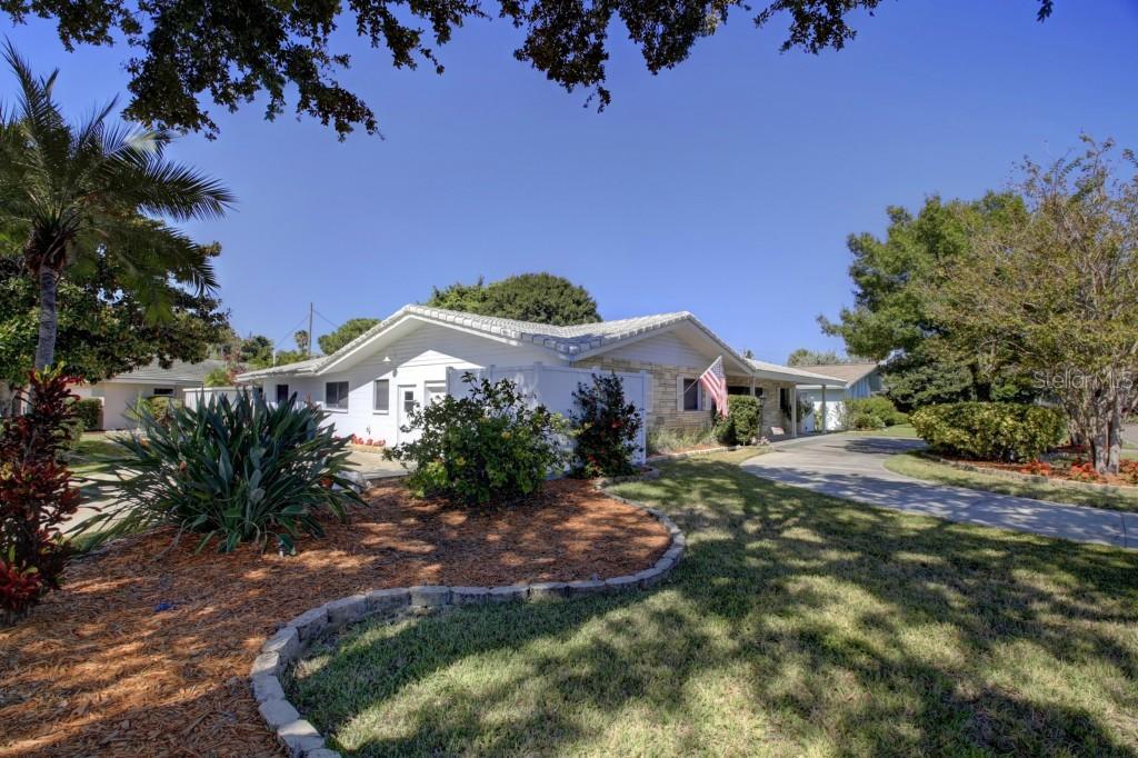 5065 43rd St., St Petersburg, FL 33711