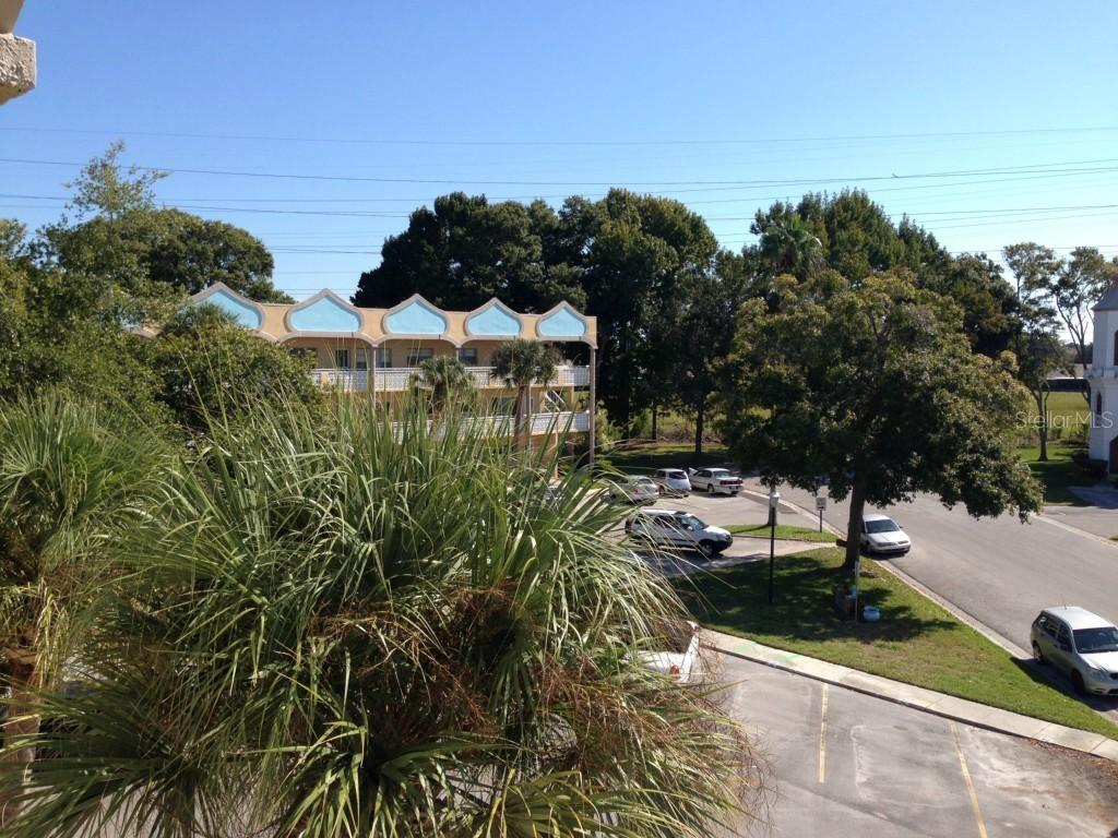 2466 Ecuadorian Way #60, Clearwater, FL 33763