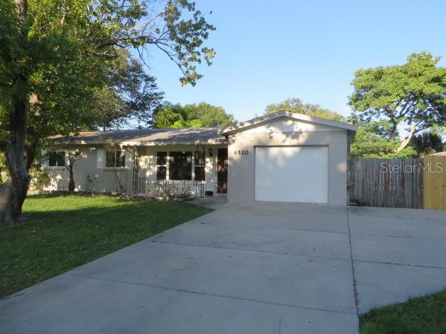 6520 19th Way, St Petersburg, FL 33702
