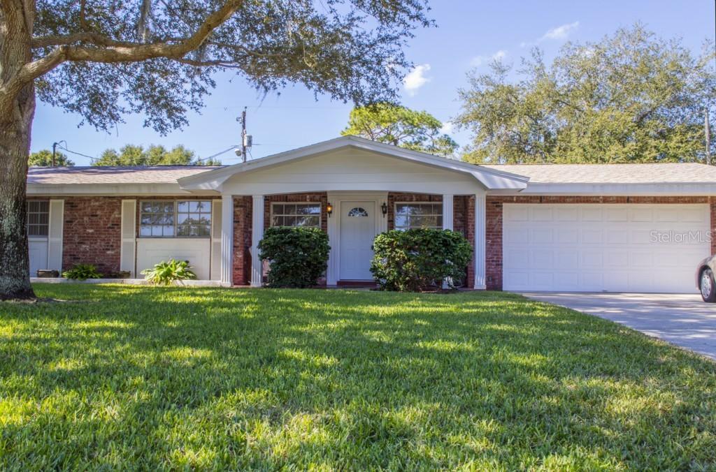 1166 Gershwin Dr., Largo, FL 33771