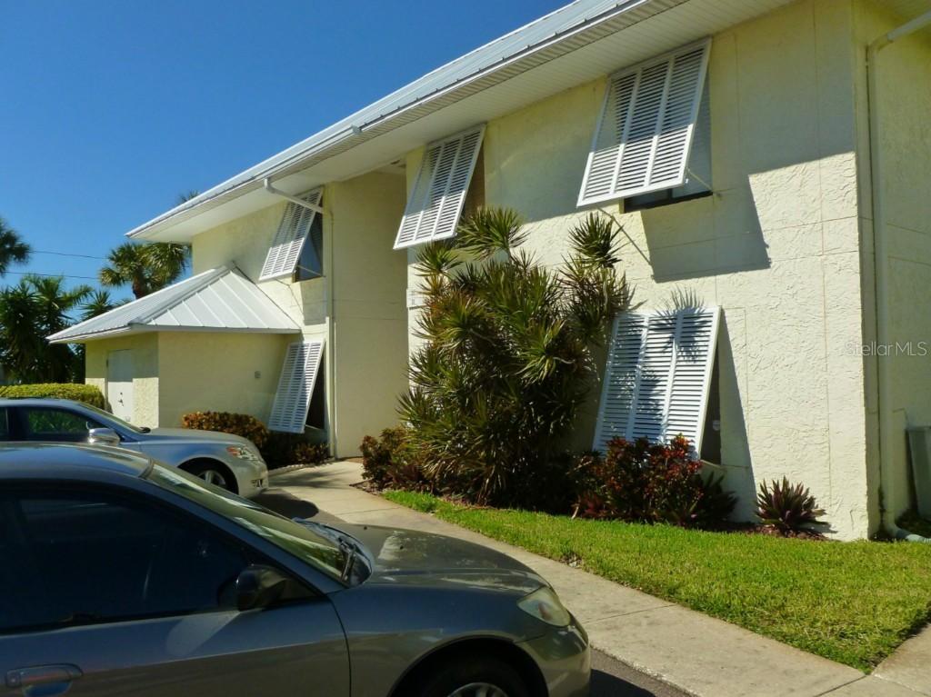 7310 Sunshine Skyway Ln. #211, St Petersburg, FL 33711