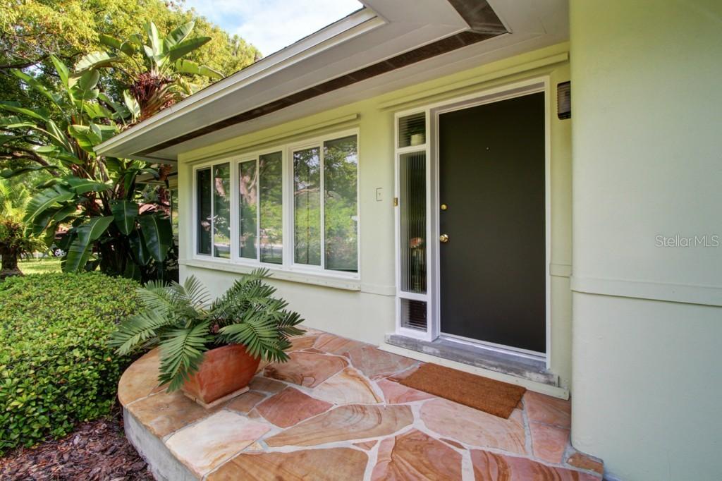 686 64th Ave., St Petersburg, FL 33705