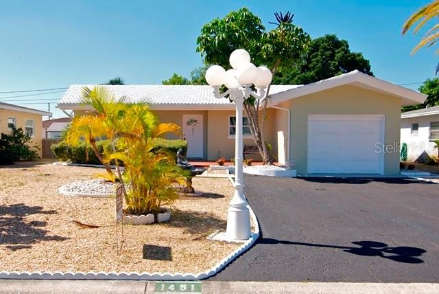 1451 Island Dr., South Pasadena, FL 33707