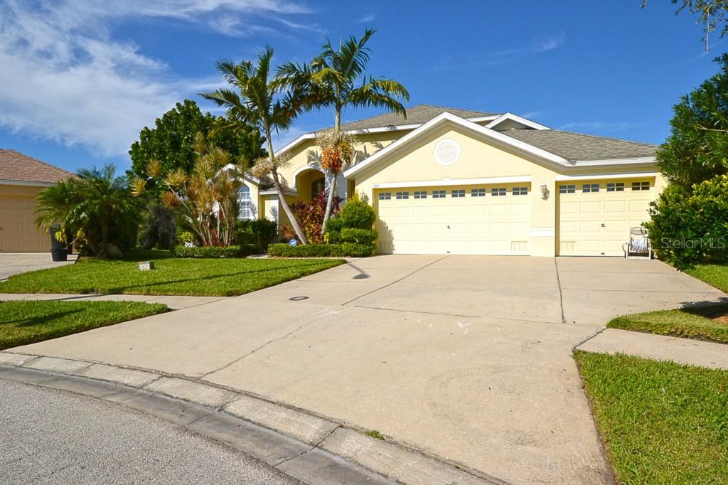 505 Somerhill Dr., St Petersburg, FL 33716