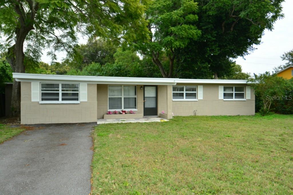 12311 105th St., Largo, FL 33773