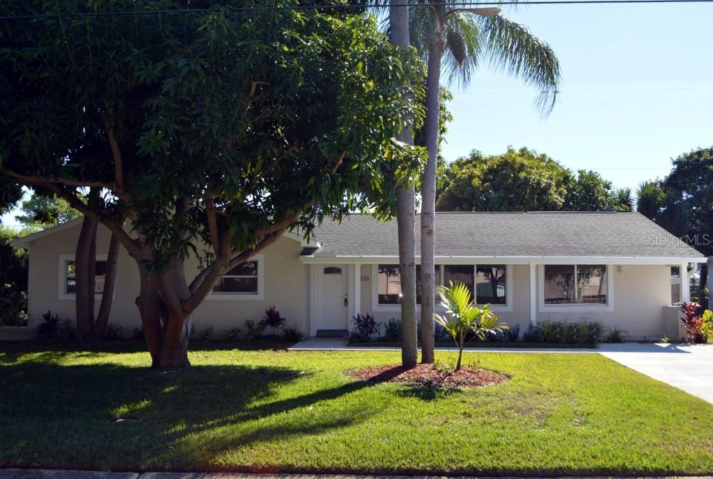 6428 18th Ave., St Petersburg, FL 33710