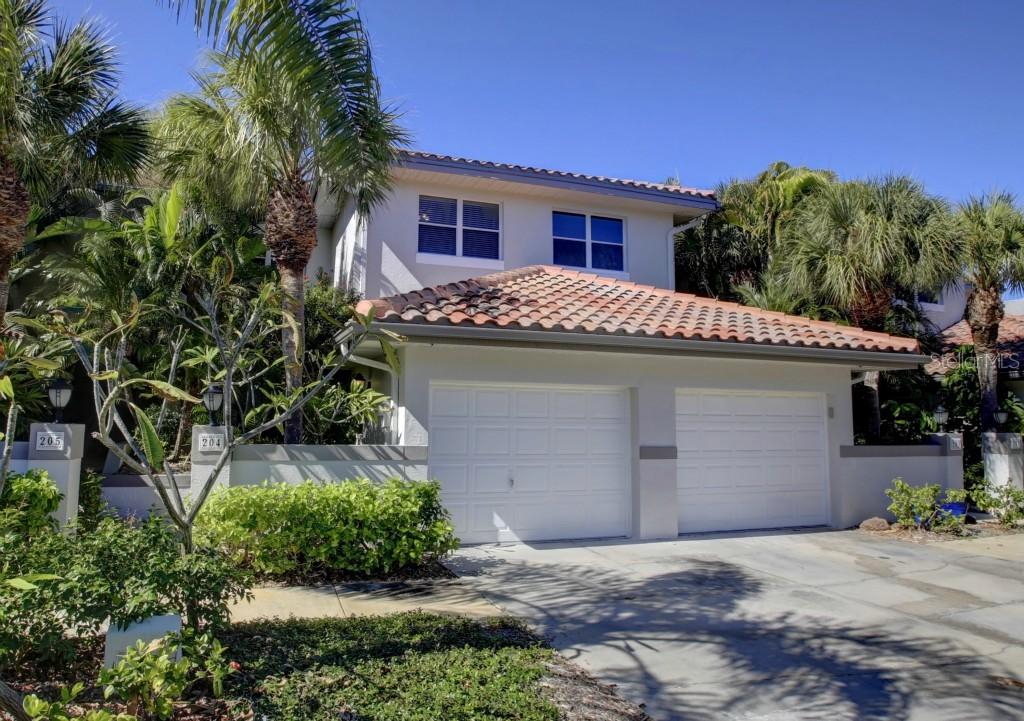903 Pinellas Bayway #204, Tierra Verde, FL 33715
