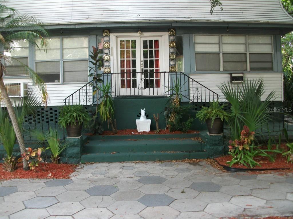 700 1st St., St Petersburg, FL 33701