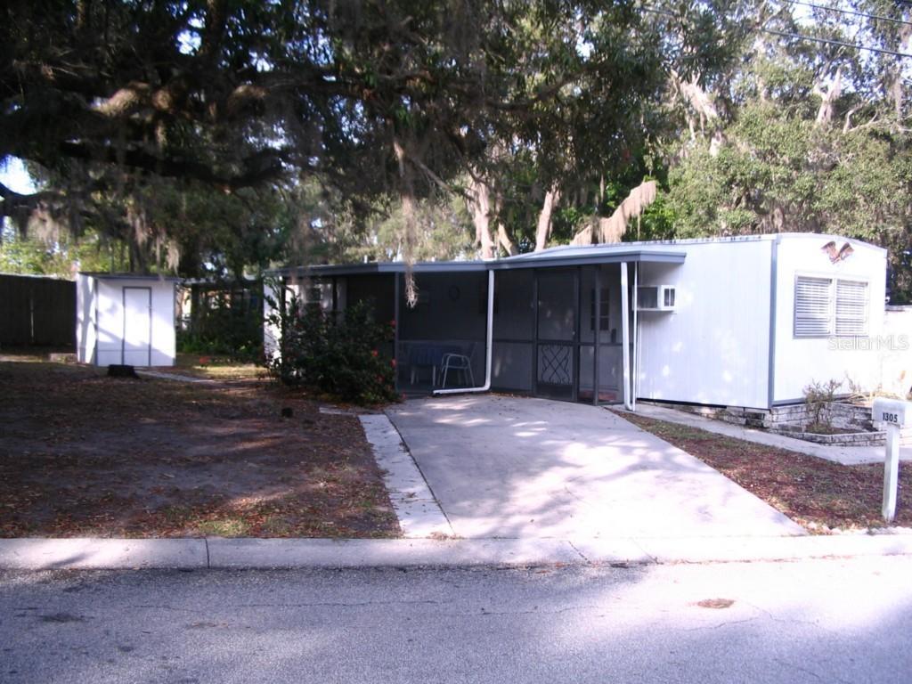 1305 Live Oak Pkwy., Tarpon Springs, FL 34689