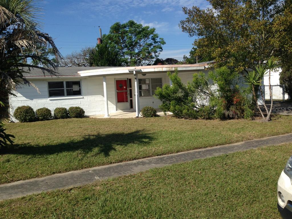 2121 Peggy Dr., Holiday, FL 34690