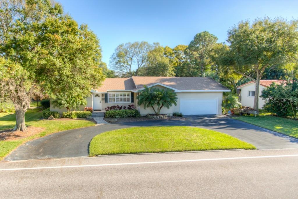 3761 Overlook Dr Ne Dr., St Petersburg, FL 33703