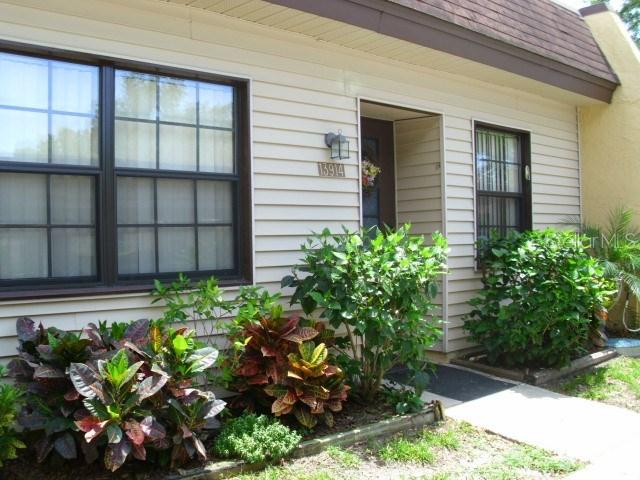 9018 Mission Oaks Blvd., Seminole, FL 33776
