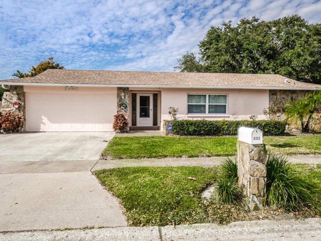 9352 120th St., Seminole, FL 33772