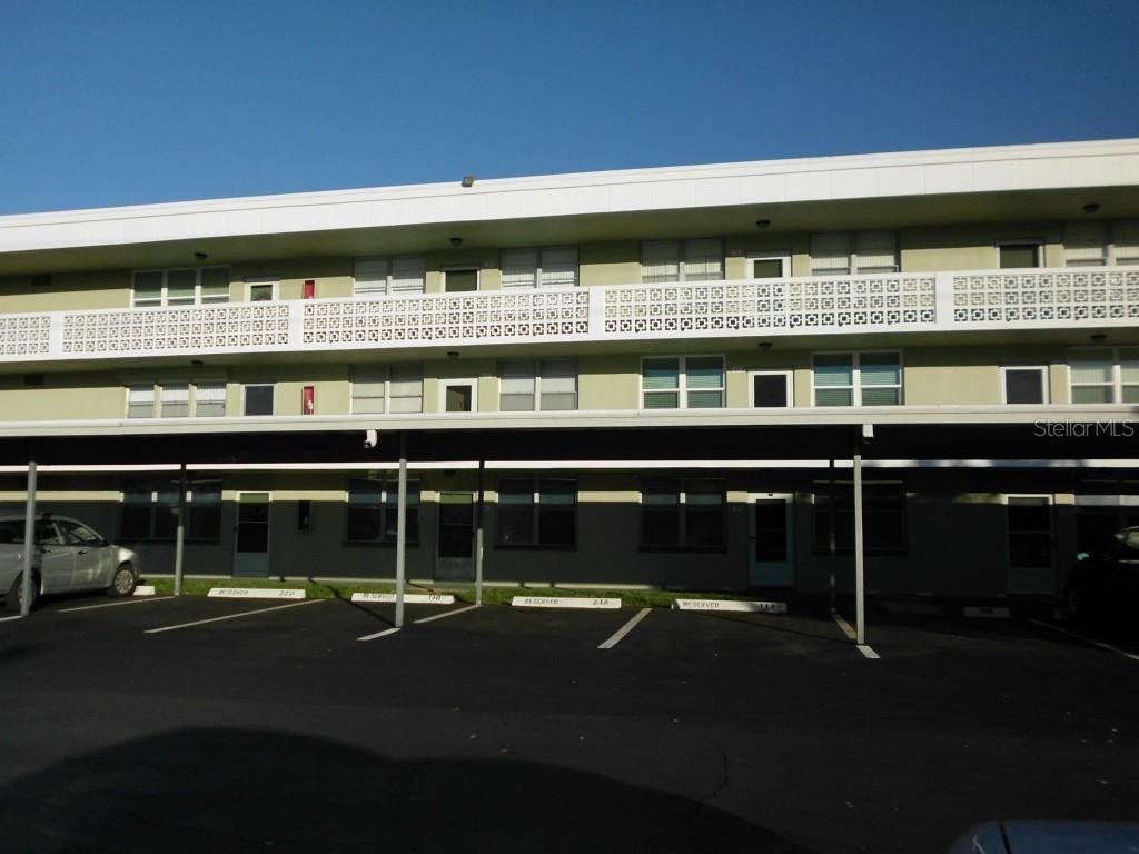 4885 1st St. #311, St Petersburg, FL 33703