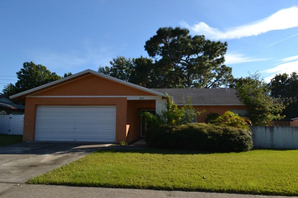 2253 Willow Tree Tr., Clearwater, FL 33763