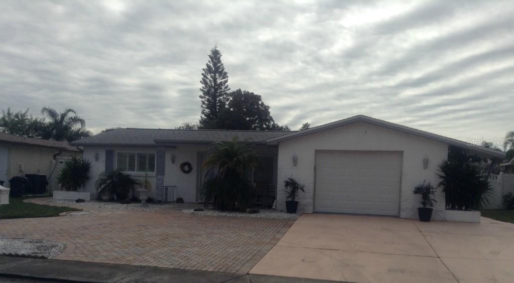 3148 Domino Dr., Holiday, FL 34691