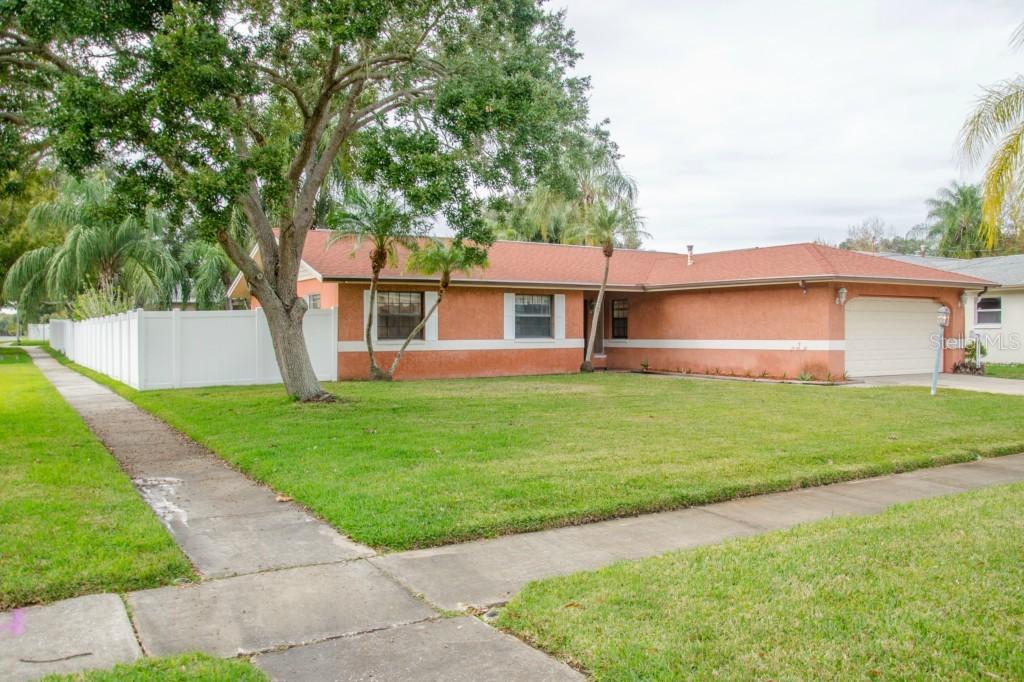 5900 Denver St., St Petersburg, FL 33703