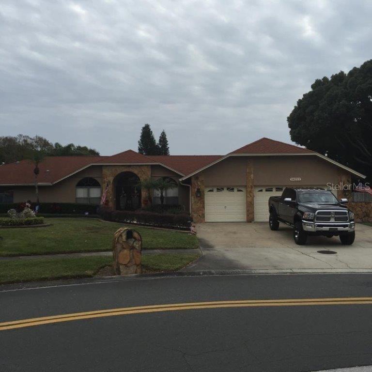 14212 Mark Dr., Largo, FL 33774