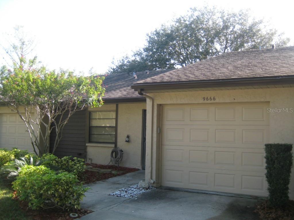 9666 Lake Seminole Dr., Largo, FL 33773