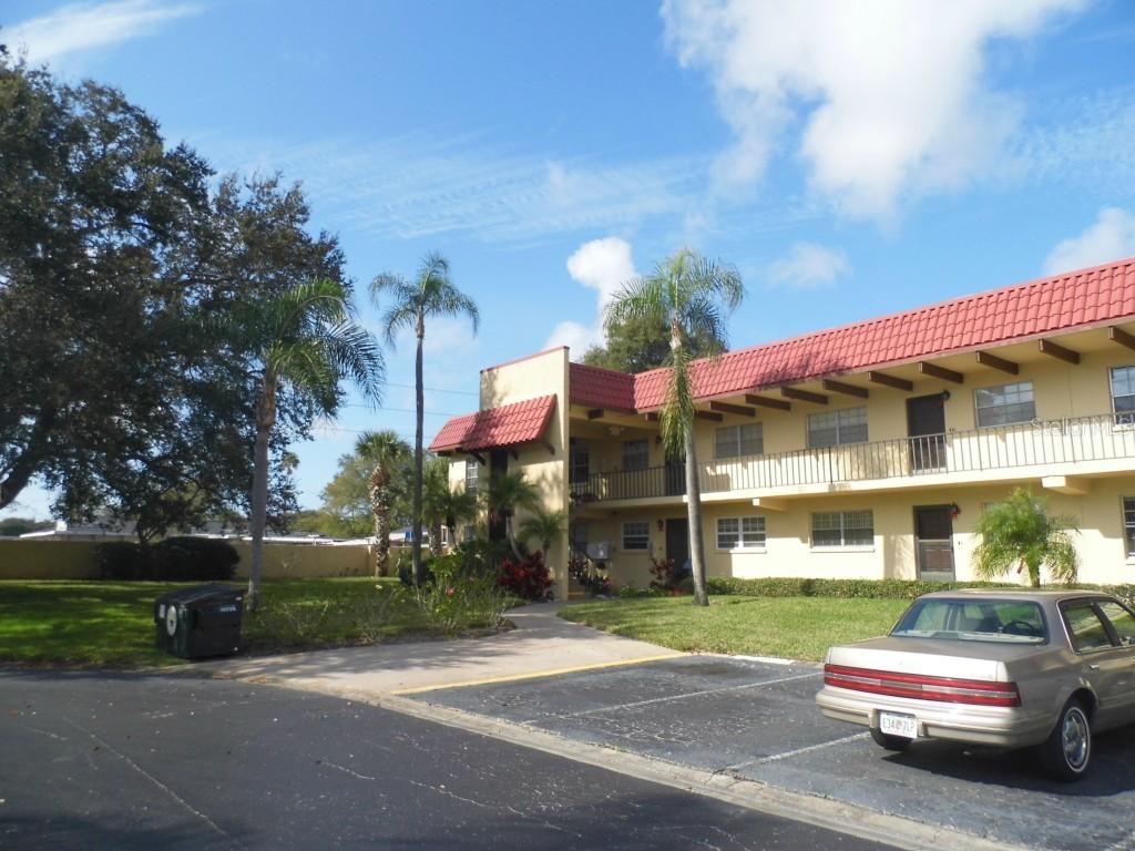 1845 S Highland Ave. #9-13, Clearwater, FL 33756