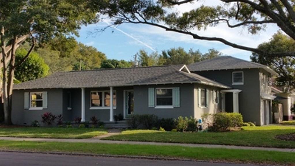 1090 17th Ave., St Petersburg, FL 33704