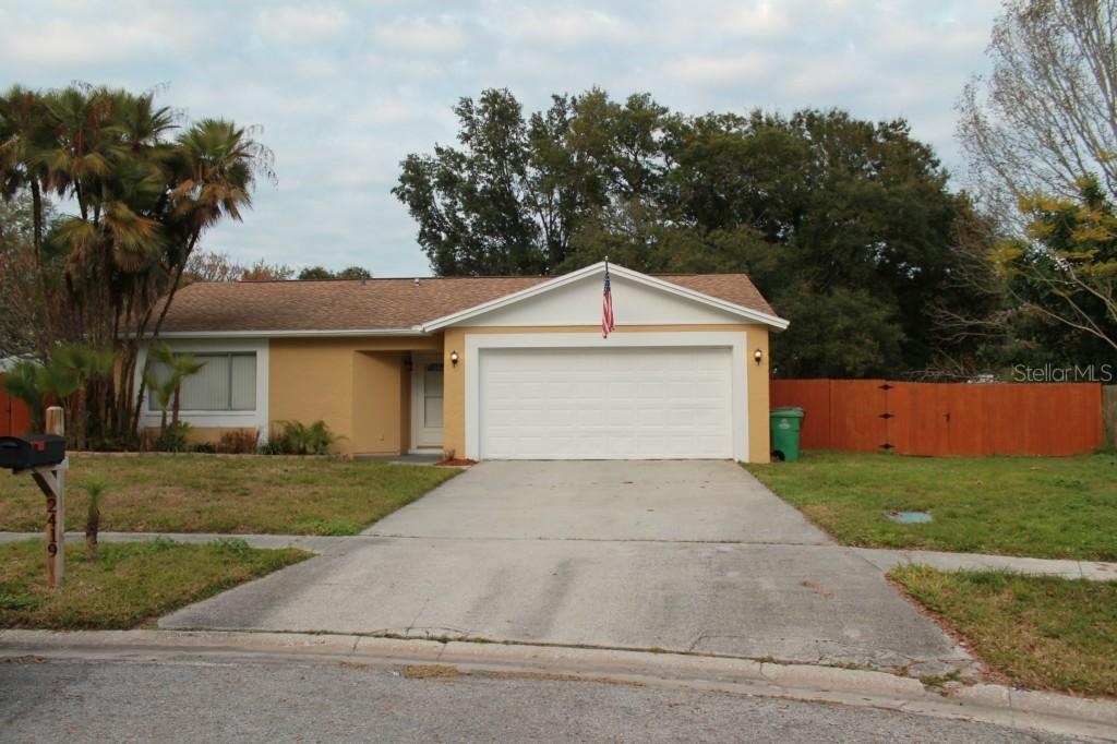 2419 Grove Lake Cir., Palm Harbor, FL 34683