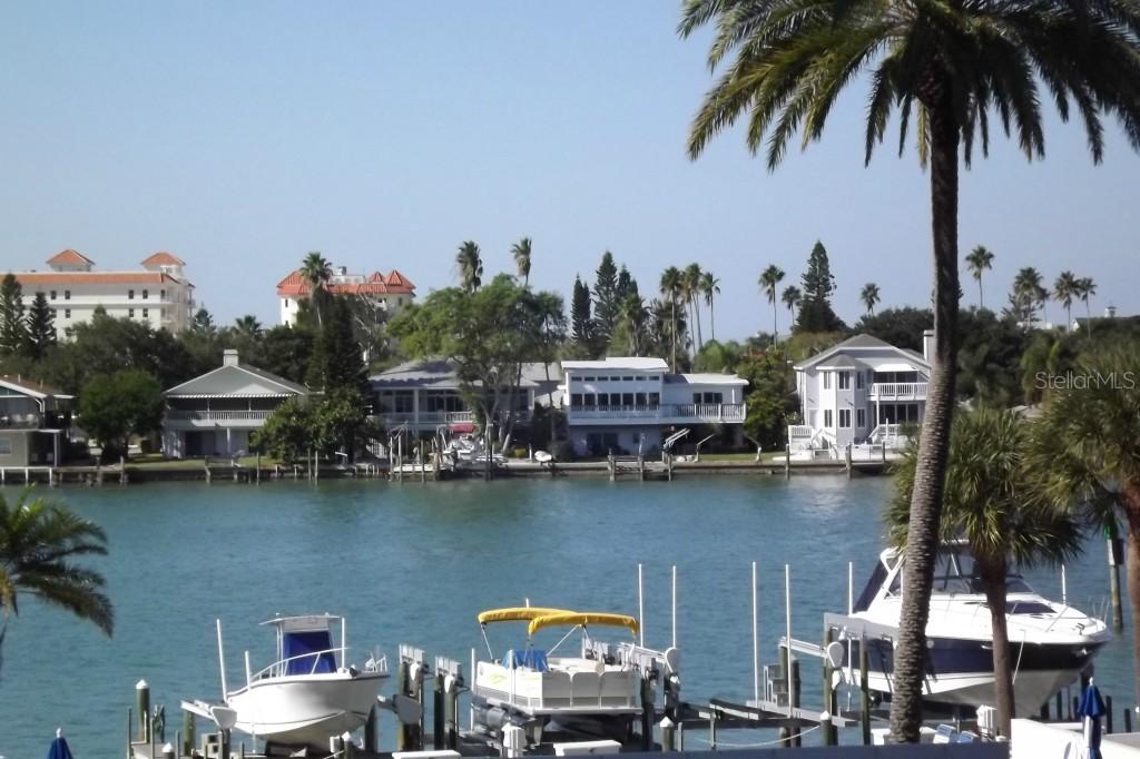 690 Island Way #306, Clearwater Beach, FL 33767