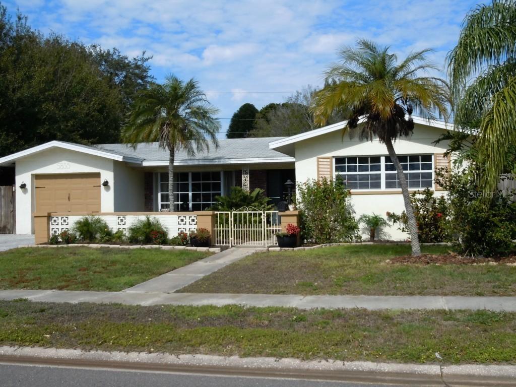 5855 27th Ter., St Petersburg, FL 33710