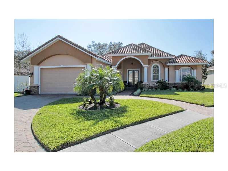1502 River Ct., Tarpon Springs, FL 34689