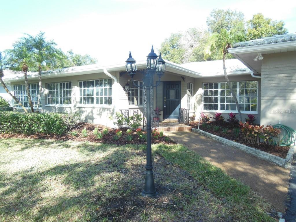 3247 Fountainhead Dr., Largo, FL 33770