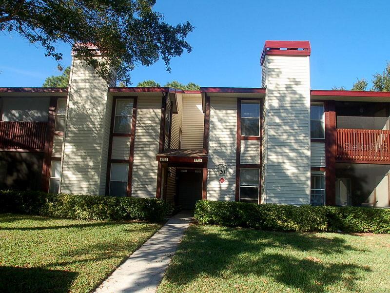 1718 Nantucket Ct. #2004, Palm Harbor, FL 34683