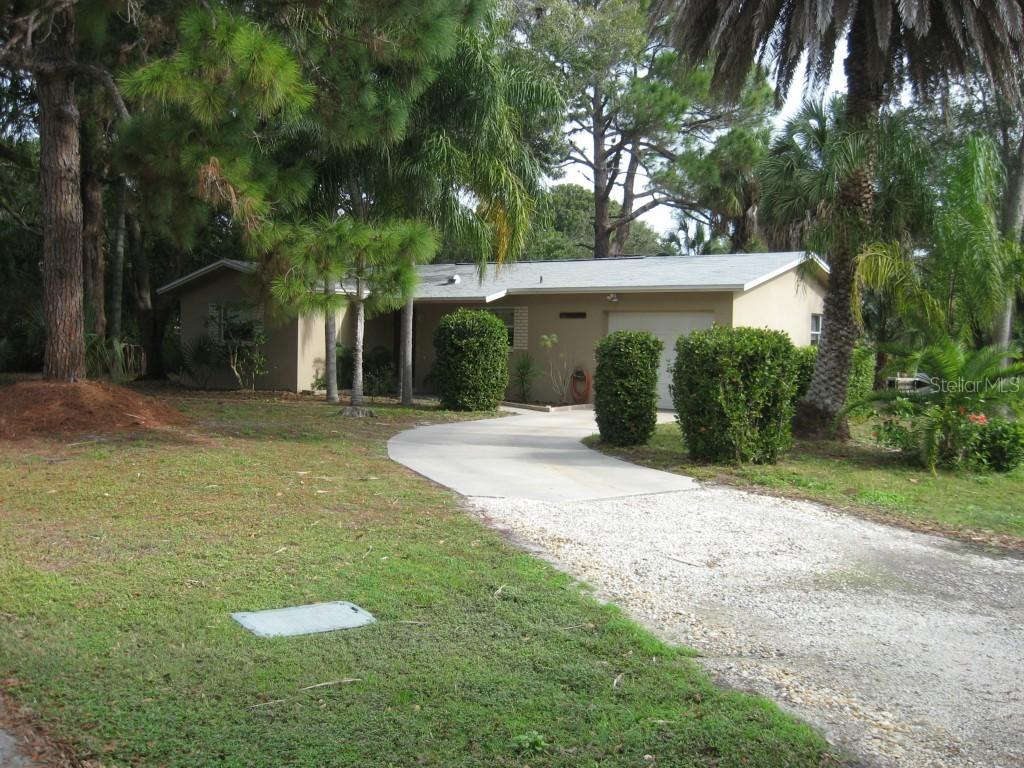 200 Ontario Ave., Crystal Beach, FL 34681