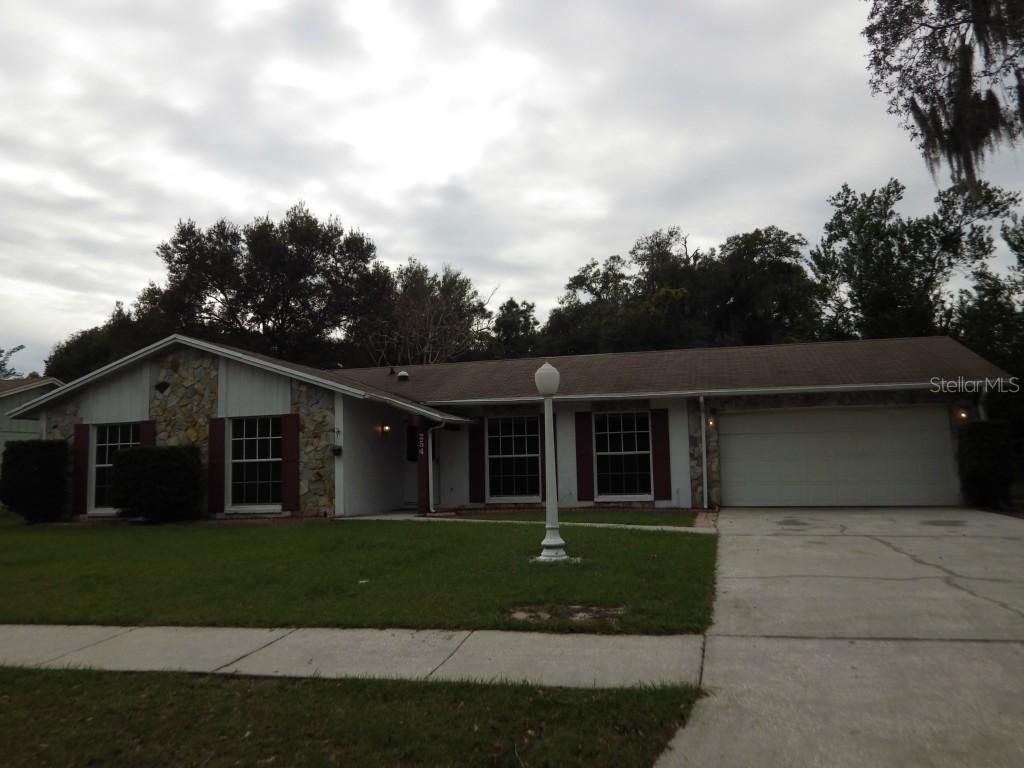 254 Van Gogh Cir., Brandon, FL 33511
