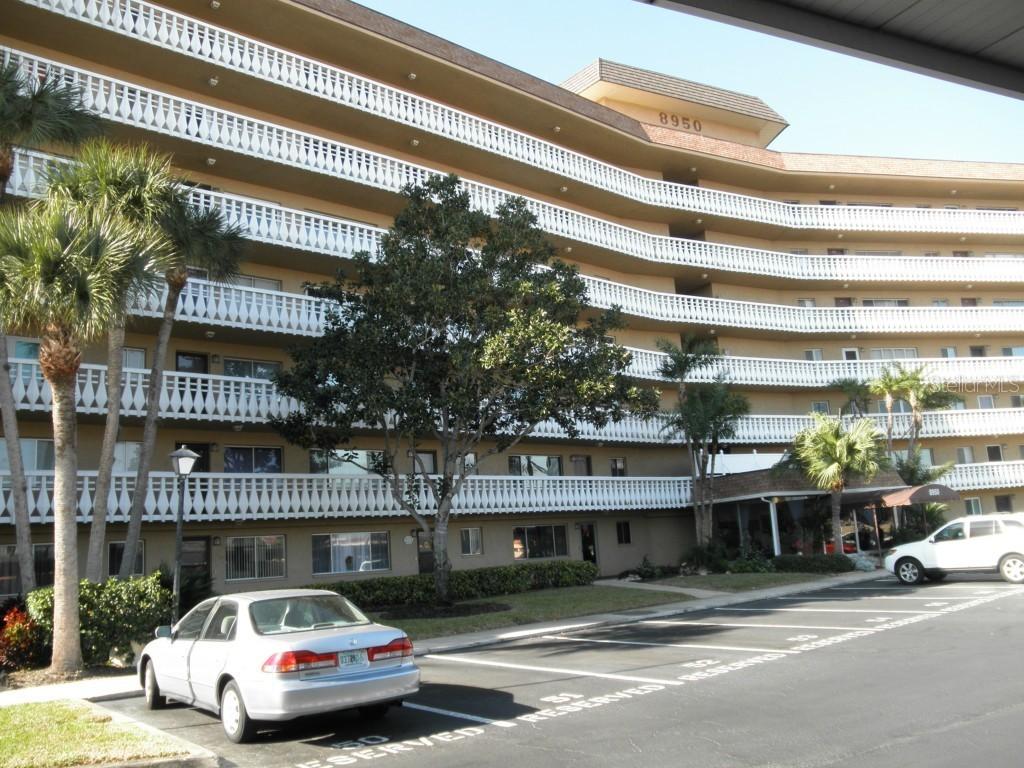 8950 Park Blvd. #405, Seminole, FL 33777