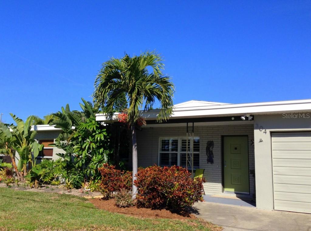 304 42nd Ave., St Pete Beach, FL 33706