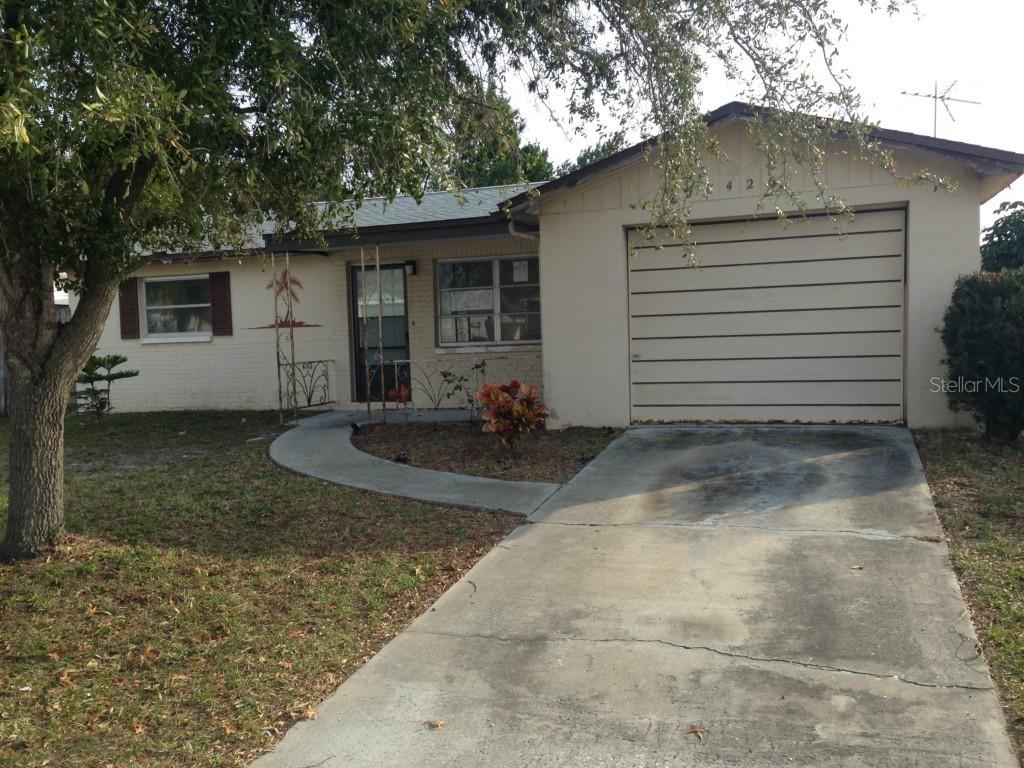 1426 Solar Dr., Holiday, FL 34691