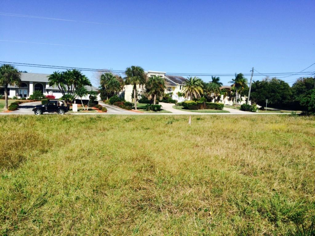Oceanview Ave., Palm Harbor, FL 34683