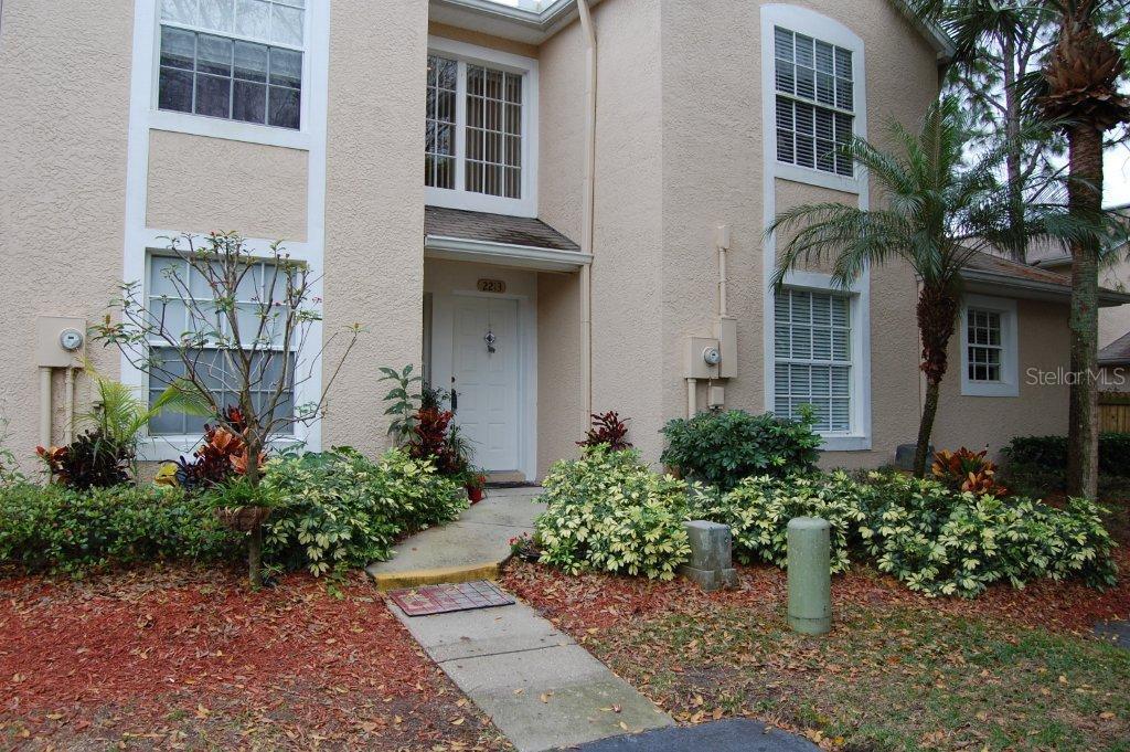 2213 Andover Cir., Palm Harbor, FL 34683