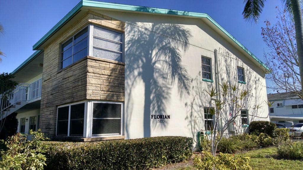 5855 18th St. #15, St Petersburg, FL 33714