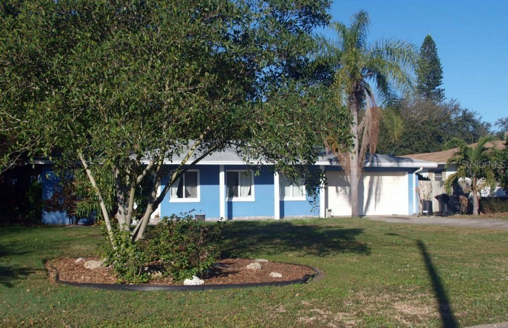 2315 Beach Dr., St Petersburg, FL 33705