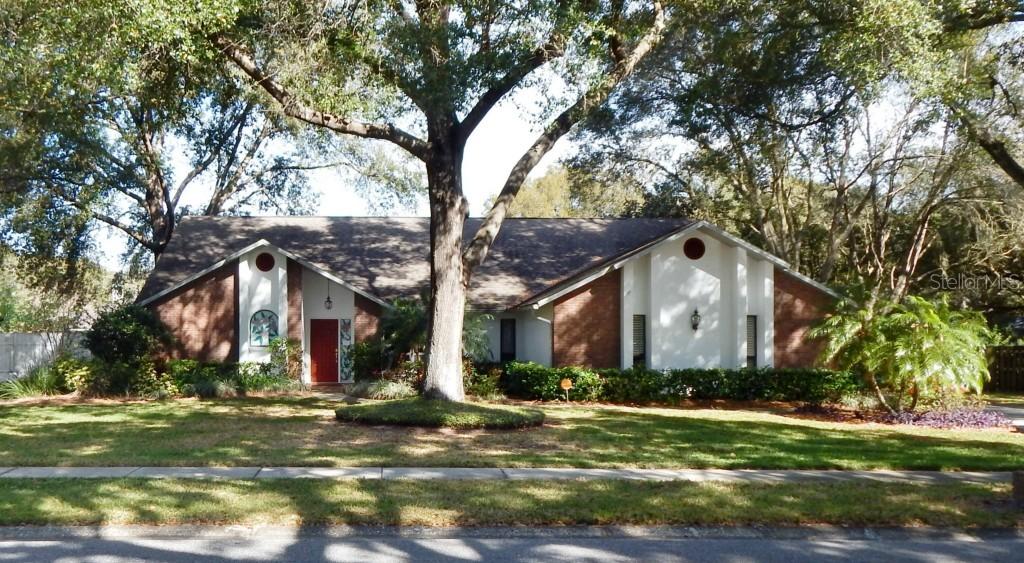 6310 E 113th Ave., Temple Terrace, FL 33617