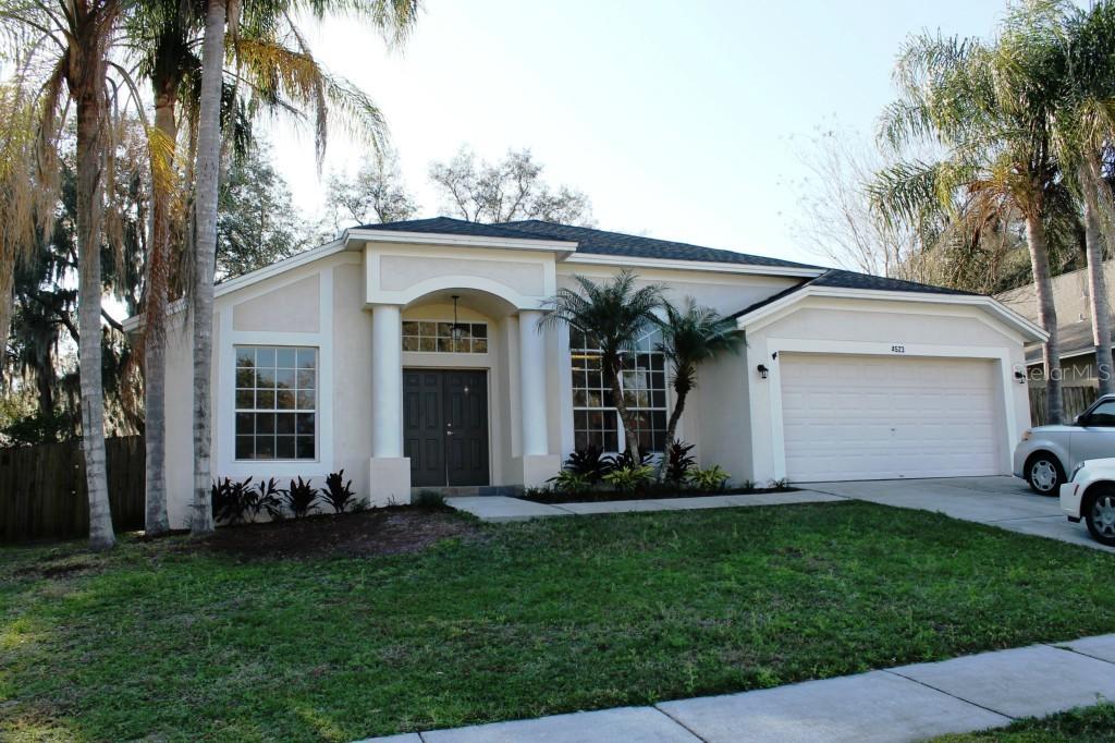 4523 Oak River Cir., Valrico, FL 33596