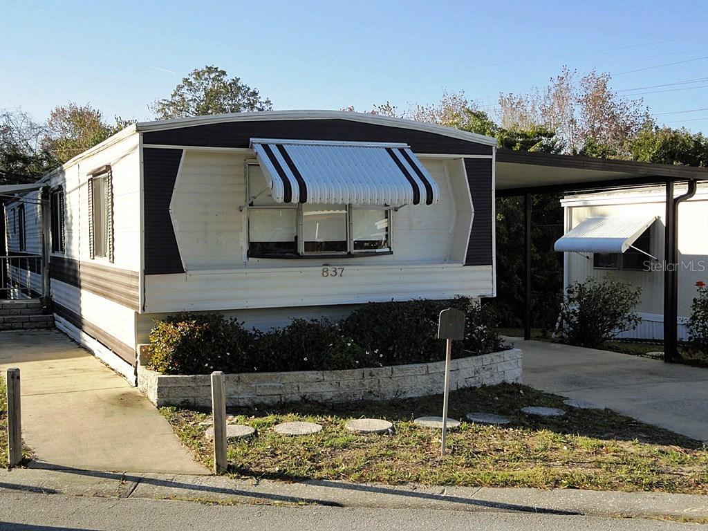 837 Oakwood Dr., Tarpon Springs, FL 34689